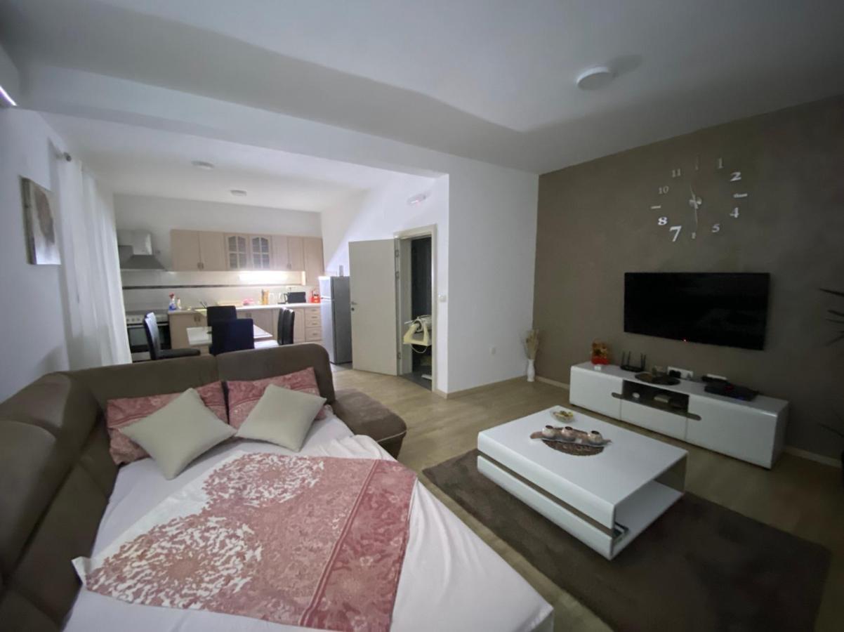 Apartments Ivanovic Bar Dış mekan fotoğraf